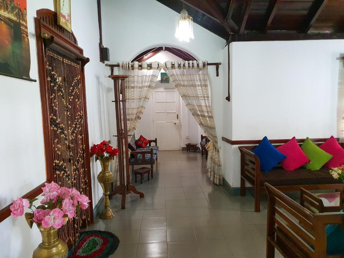 Hotel Ruchi House Nuwara Eliya Exteriér fotografie